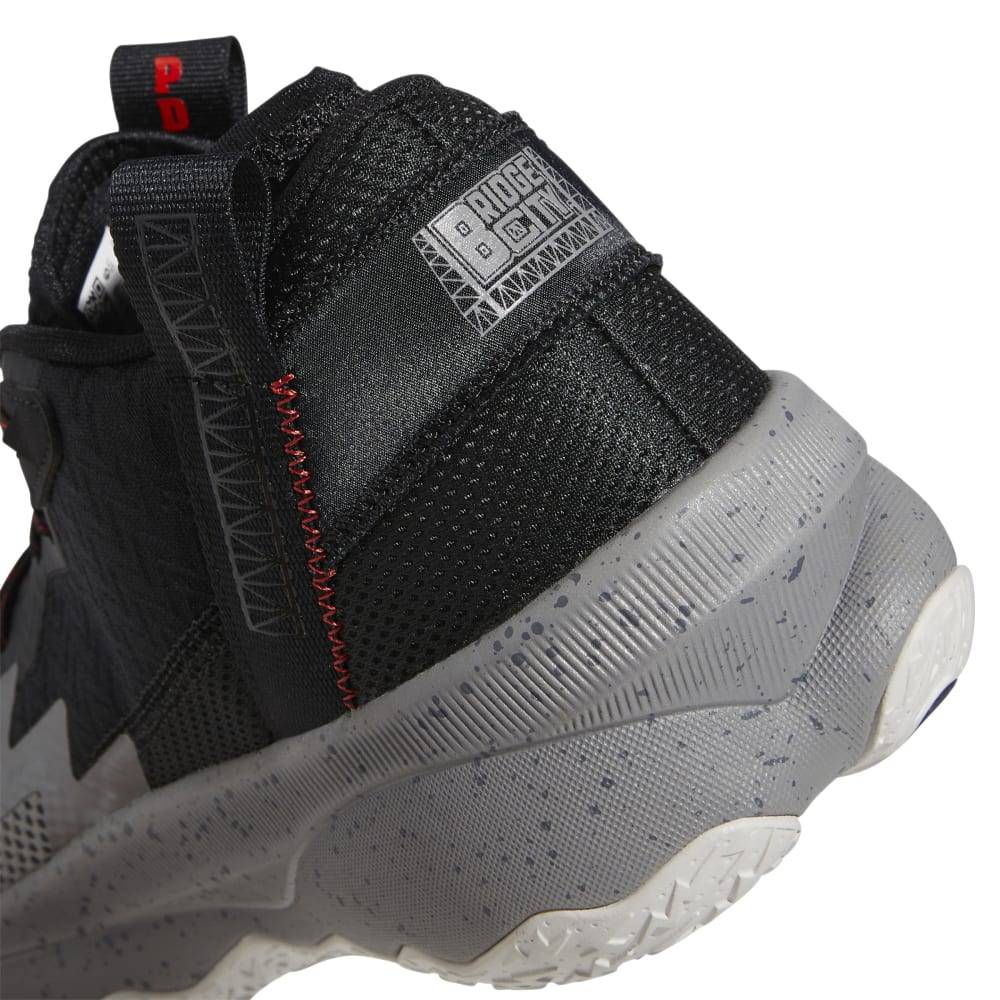 ADIDAS DAME 8