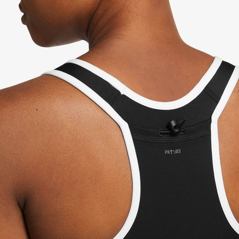 NIKE WOMENS SWOOSH ON THE RUN BRA
