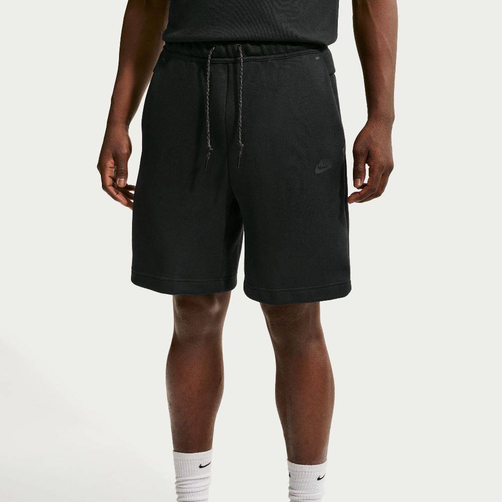 NIKE TECH FLEECE SHORT