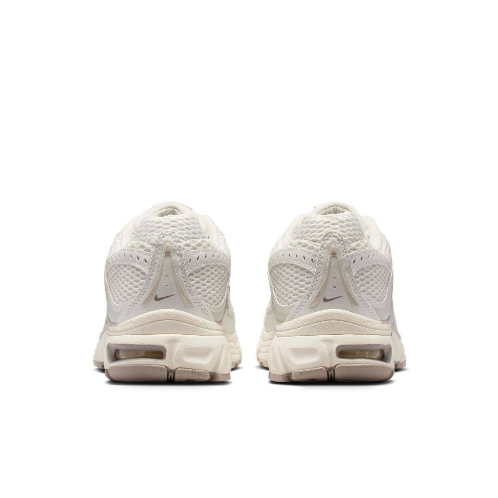 NIKE WOMENS AIR MAX MOTO 2K