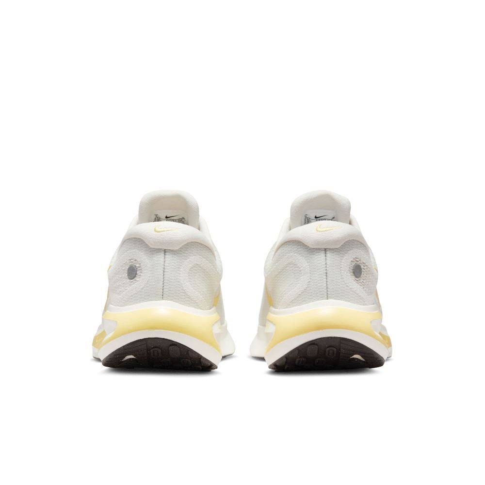 NIKE WOMENS JOURNEY RUN