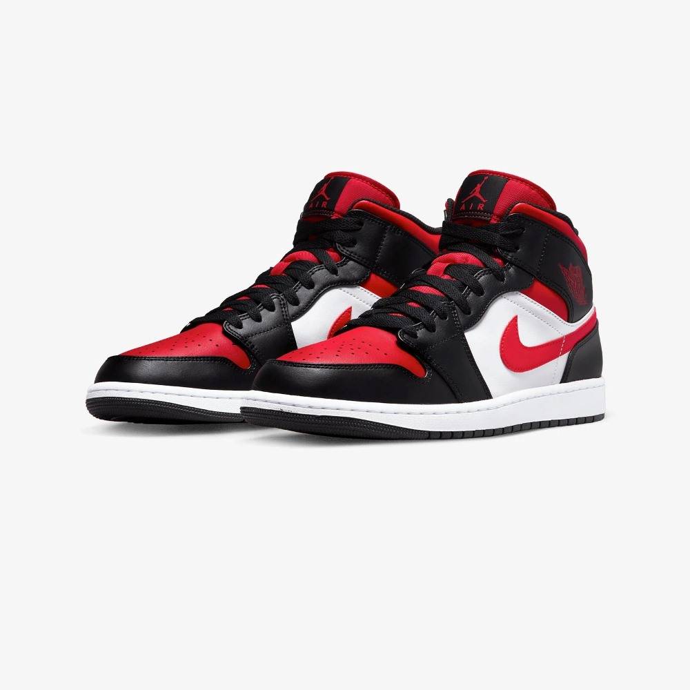 NIKE AIR JORDAN 1 MID