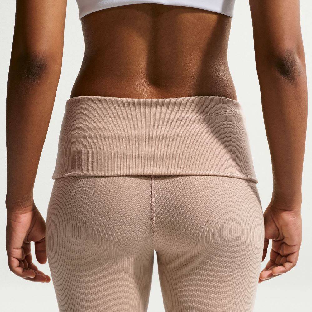 NIKE WOMENS CHILL KNIT MID-RISE TIGHT RIBBED PANT