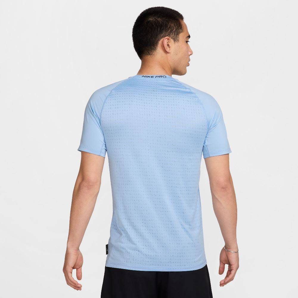 NIKE PRO BREATHE SLIM SHORT-SLEEVE TEE