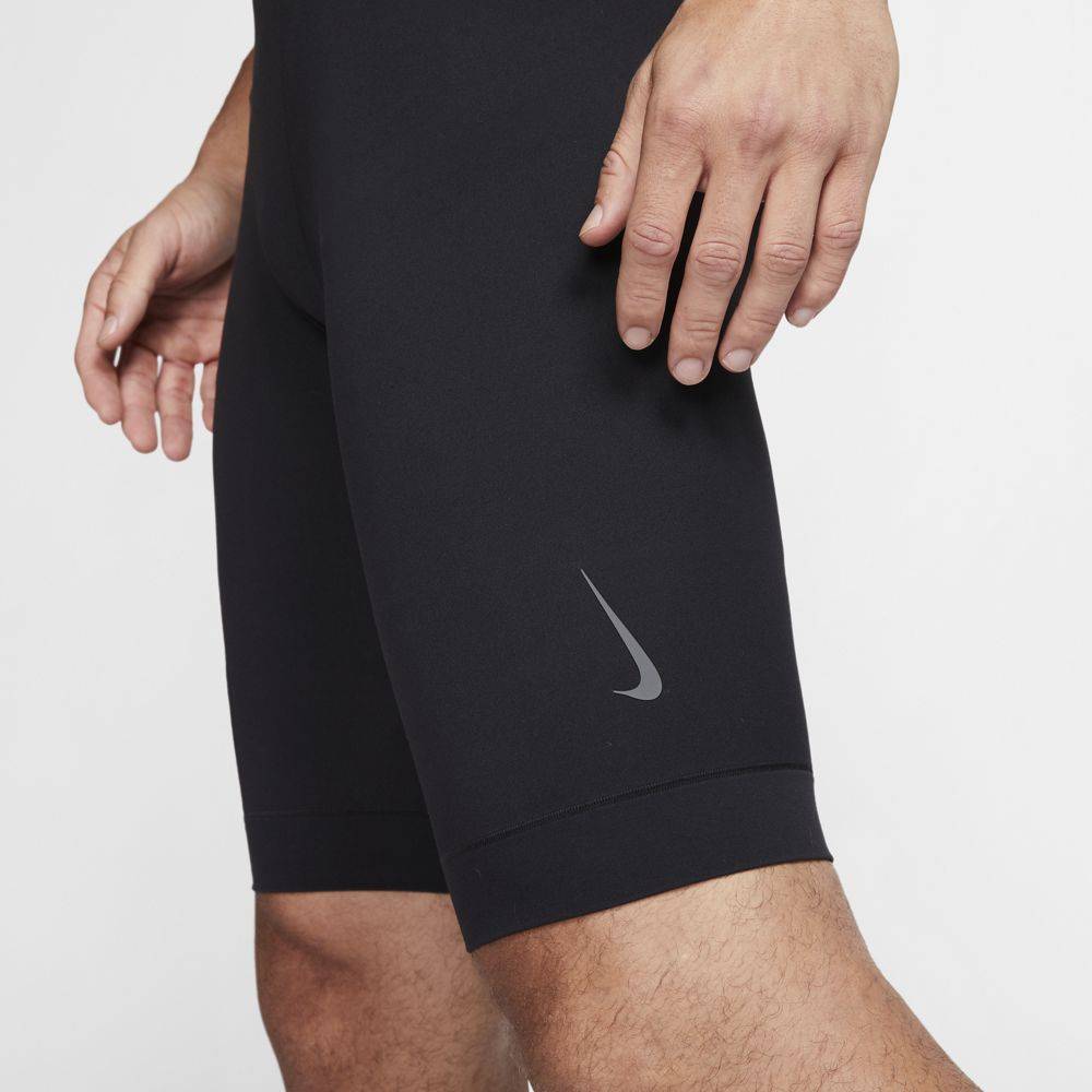 NIKE YOGA DRI-FIT INFINALON MENS SHORT
