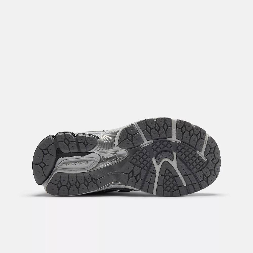 NEW BALANCE 1906 PRESCHOOL SHOES