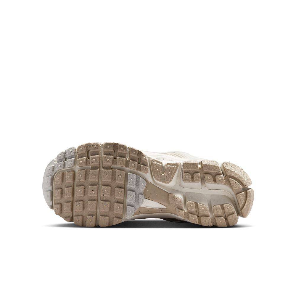 NIKE VOMERO 5 JR (GS)
