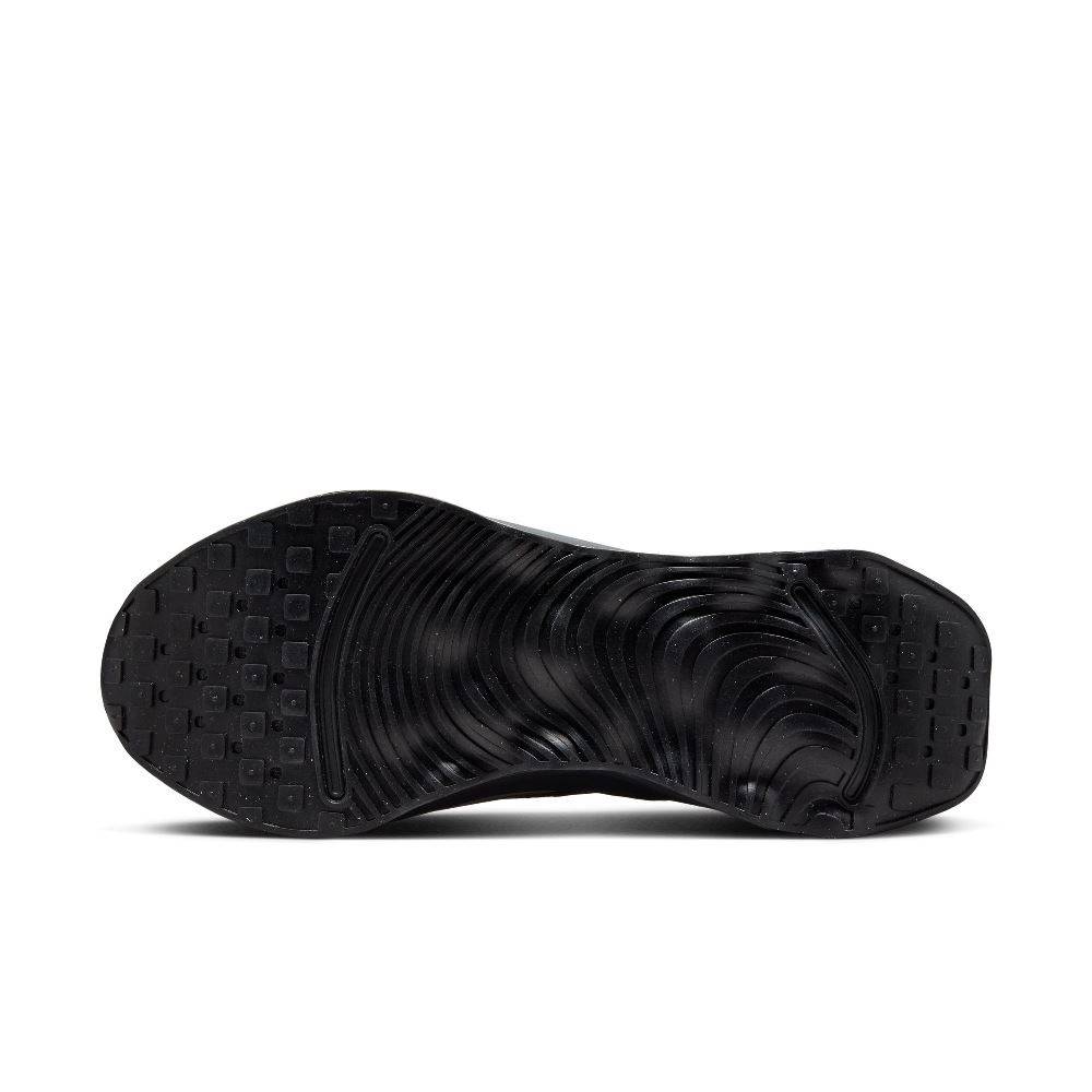 NIKE MOTIVA WALKING SHOES