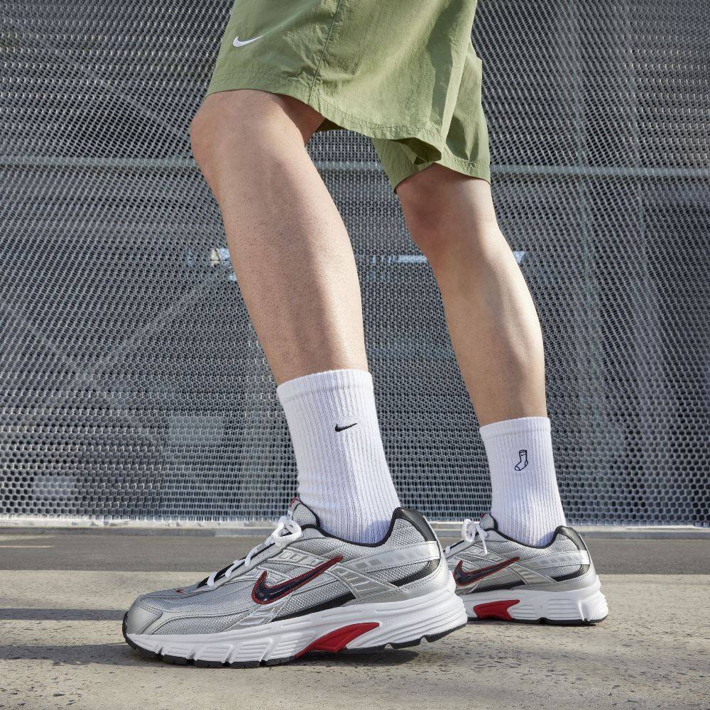 NIKE INITIATOR SHOES