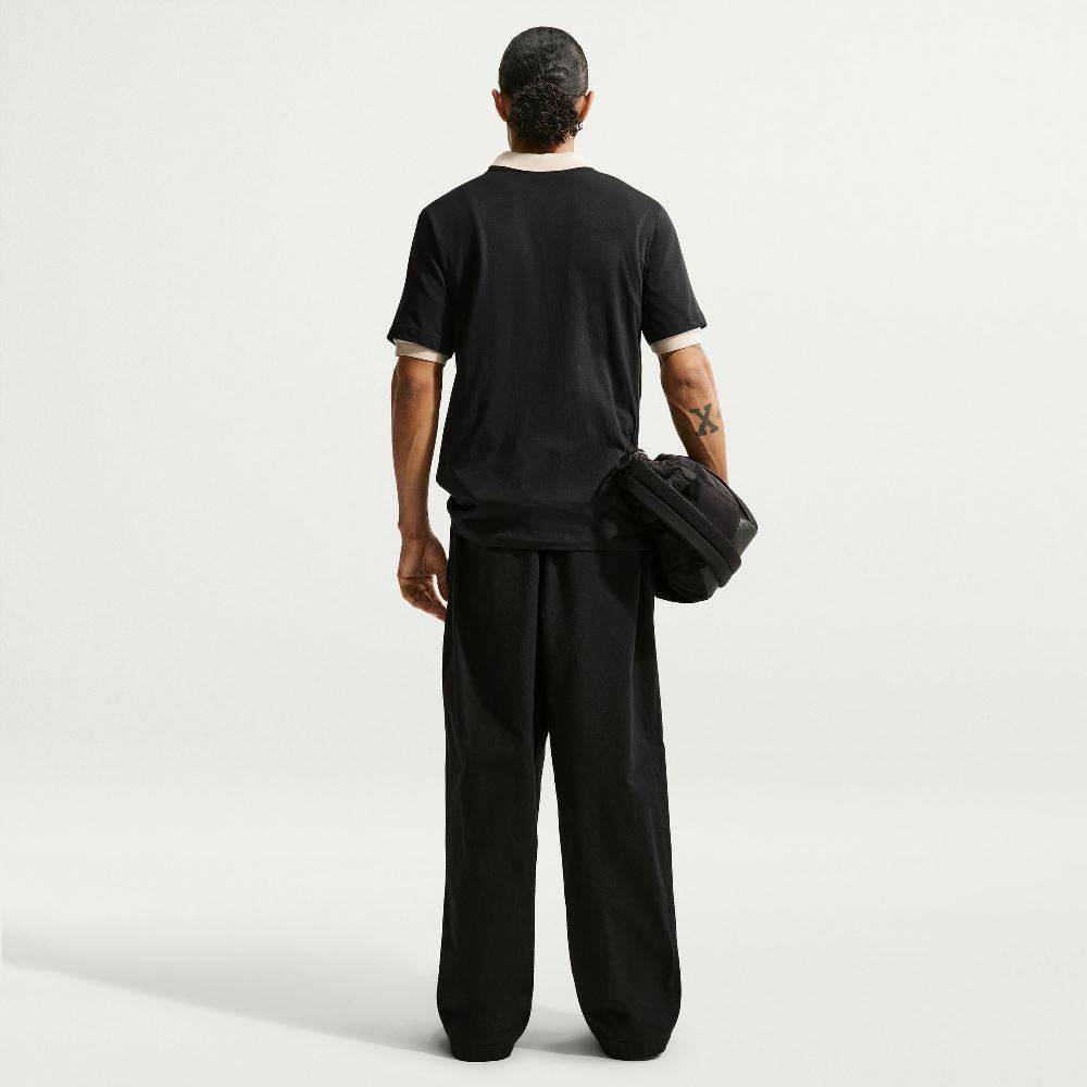 NIKE STANDARD CELEBRATE BRAND TEE