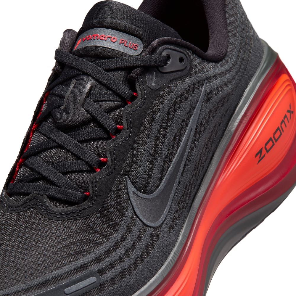 NIKE VOMERO PLUS RUNNING SHOES