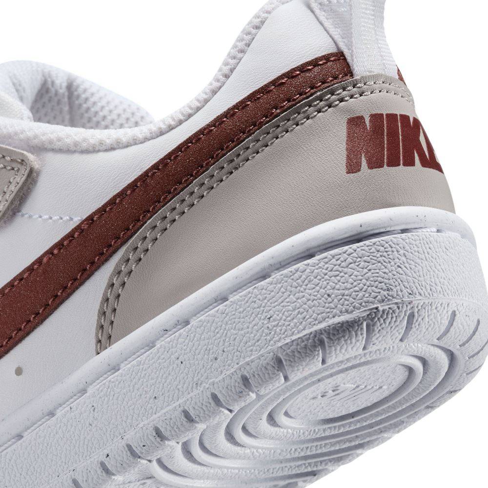 NIKE KIDS COURT BOROUGH LOW 2 SE  (PS)