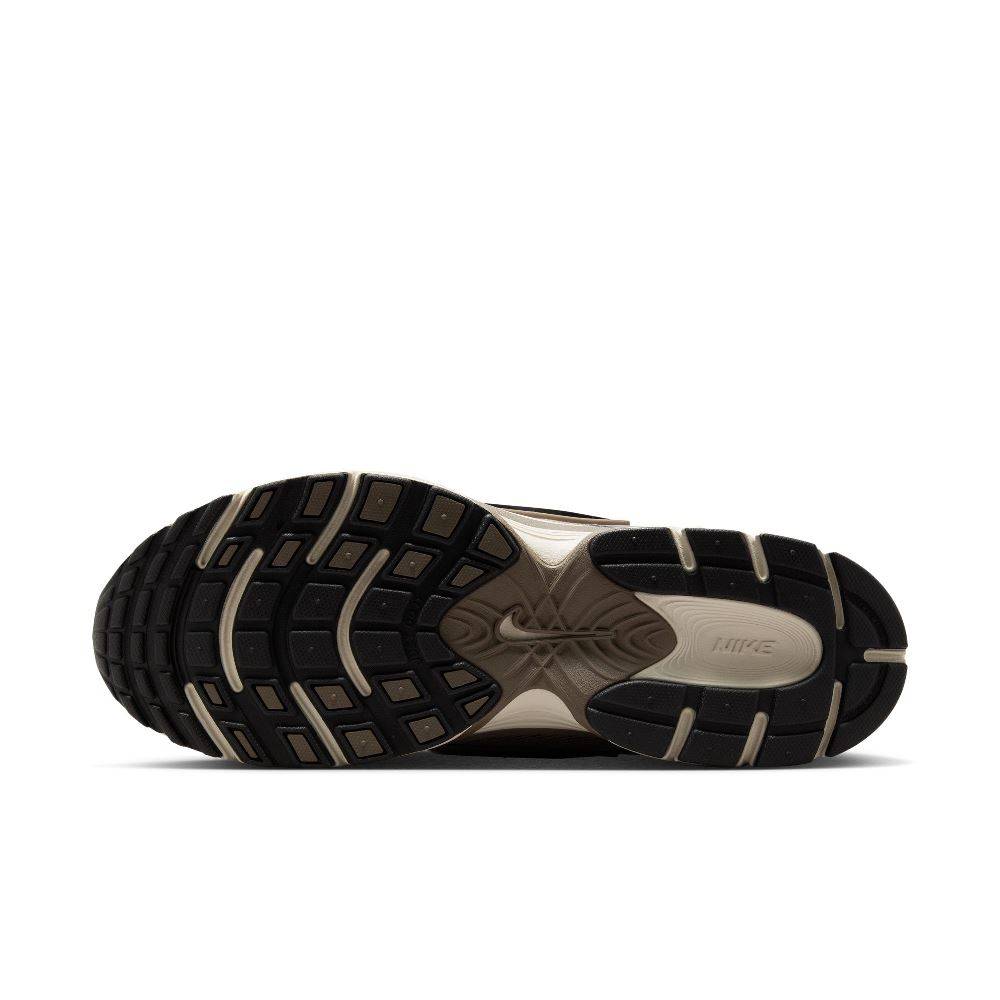 NIKE V5 RNR UNISEX SNEAKERS