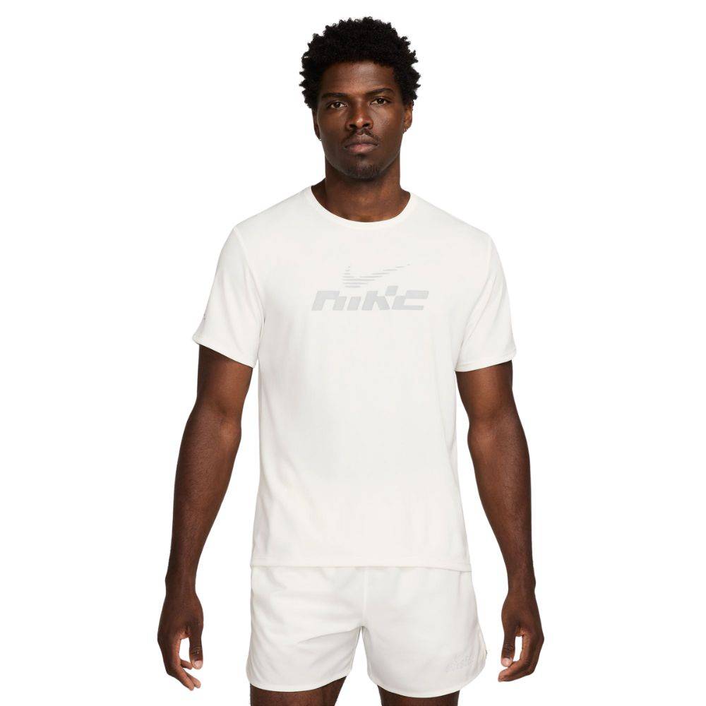 NIKE DRI-FIT UV MILER FLASH SHORT-SLEEVE TOP