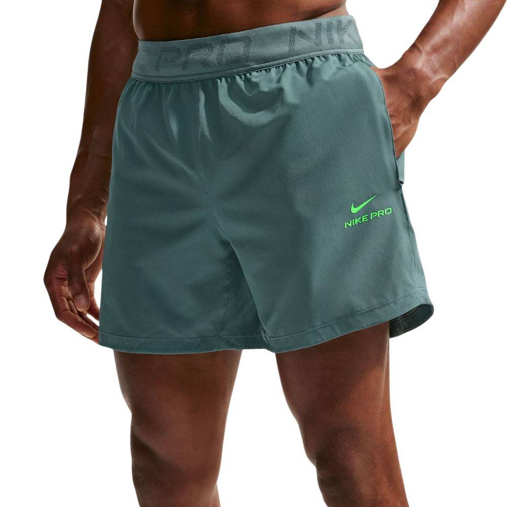 NIKE PRO DRI-FIT 15CM TRAINING SHORT