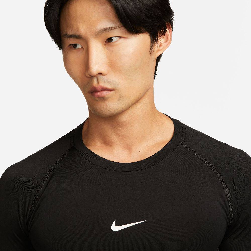 NIKE PRO DRI-FIT TIGHT FITNESS LONG-SLEEVE SHIRT