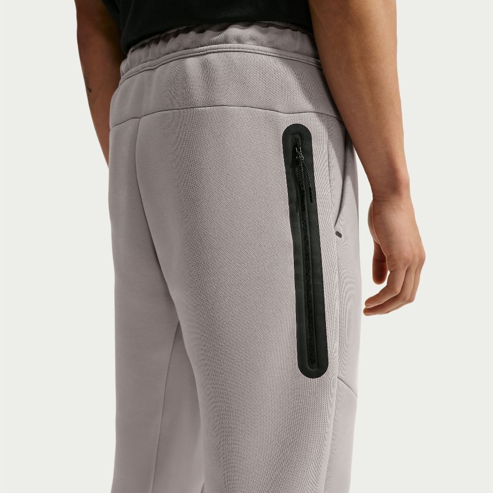 NIKE TECH FLEECE JOGGER