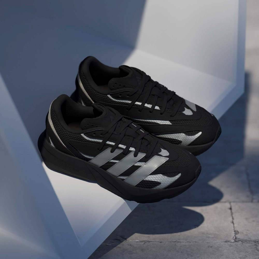 ADIDAS LIGHTBLAZE