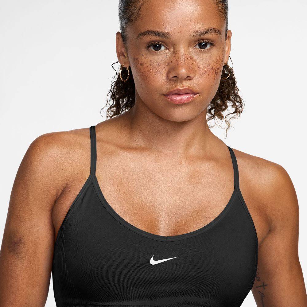 NIKE PRO SEAMLESS LIGHT SUPPORT PADDING BRA
