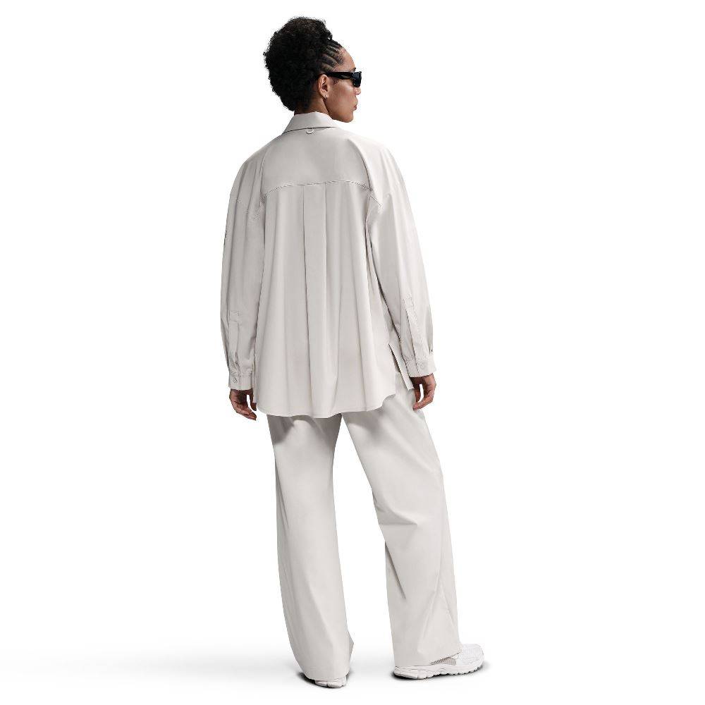 NIKE DRI-FIT OVERSIZED LONG-SLEEVE SHIRT