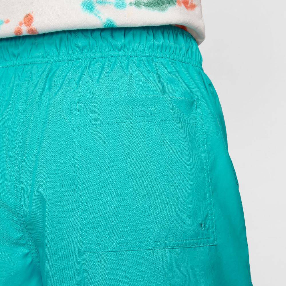 NIKE CLUB FLOW SHORT