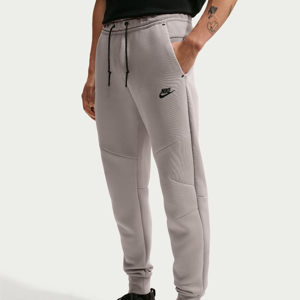 NIKE TECH FLEECE JOGGER