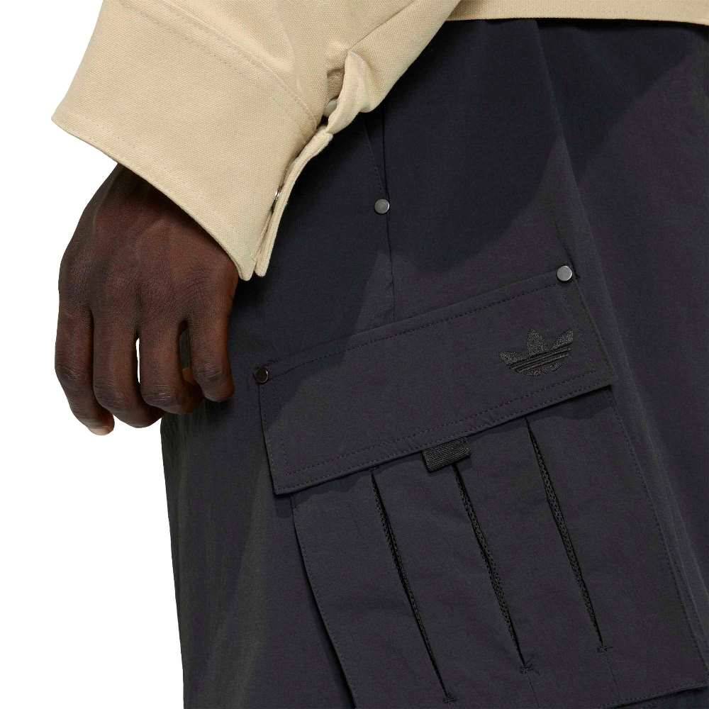 ADIDAS ORIGINALS M PREMIUM ESSENTIALS UTILITY LONG SHORTS