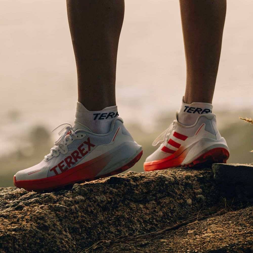 ADIDAS M TERREX AGRAVIC 3 TRAIL RUNNING SHOES