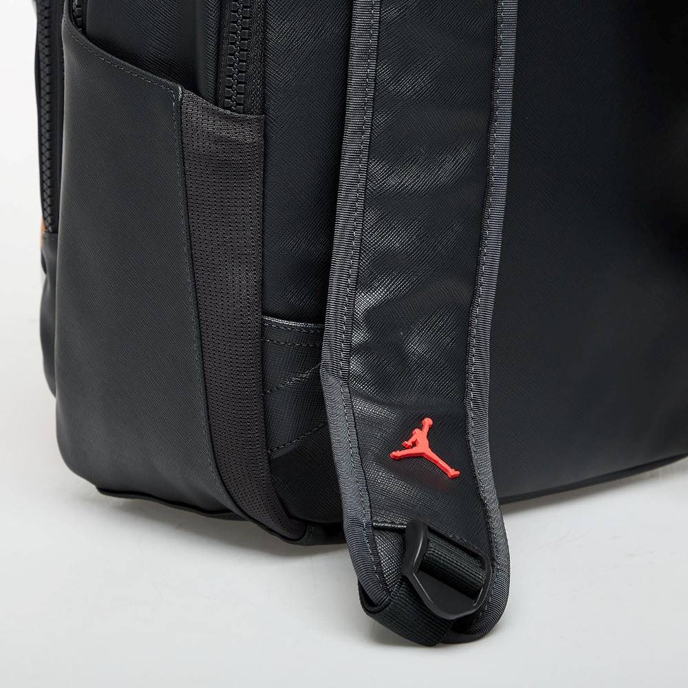 NIKE JORDAN BOROUGH AUTHENTIC BACKPACK
