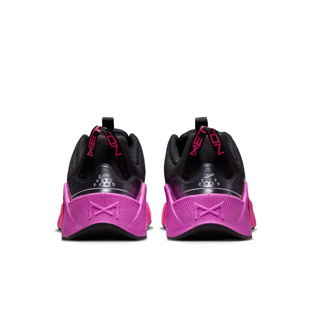 NIKE WOMENS FREE METCON 7