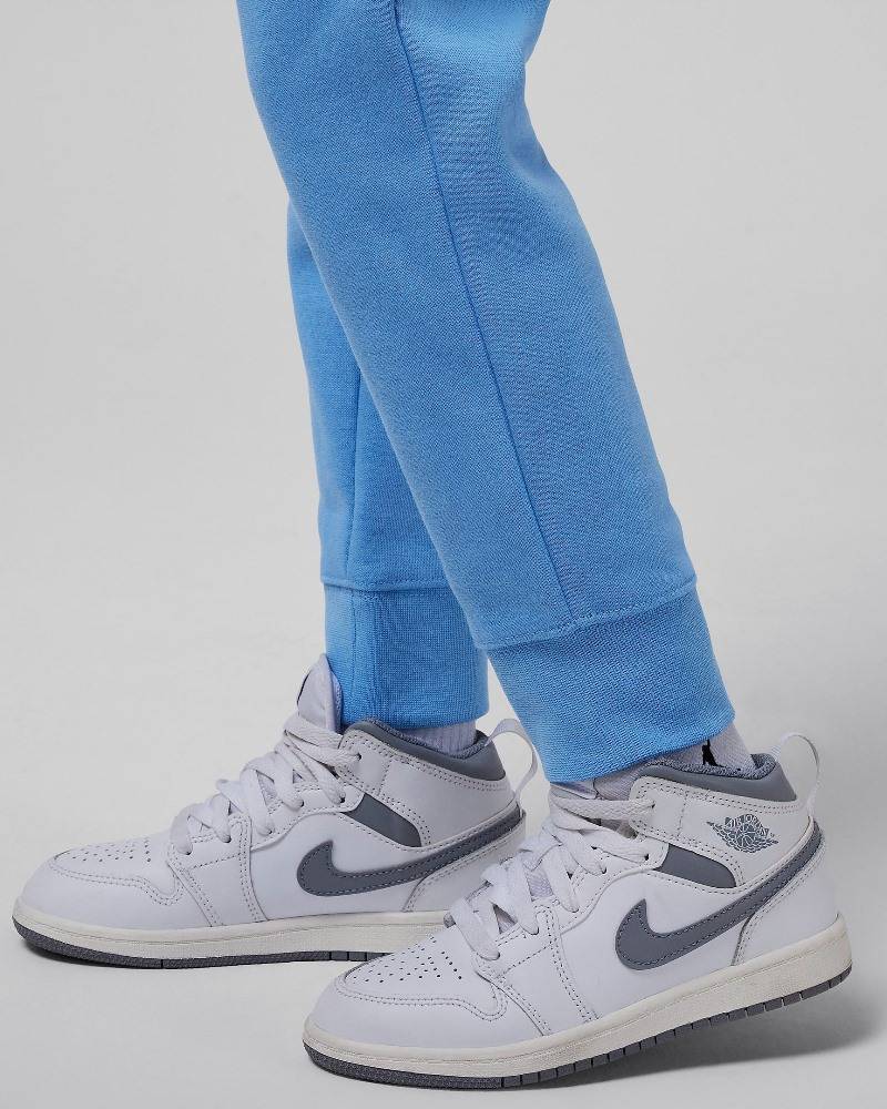 NIKE JORDAN LITTLE KIDS MJ BROOKLYN ESSENTIAL HLDY PULLOVER SET