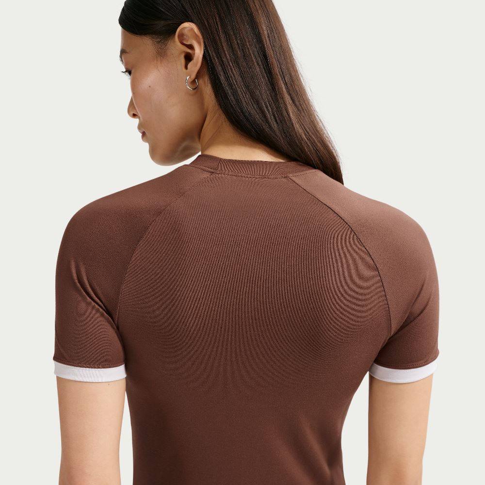 NIKE WOMENS FITTED SHORT-SLEEVE TOP