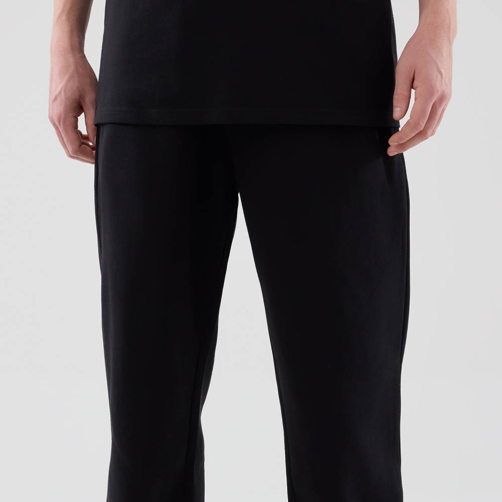 NEW ERA NE TECH PANTS