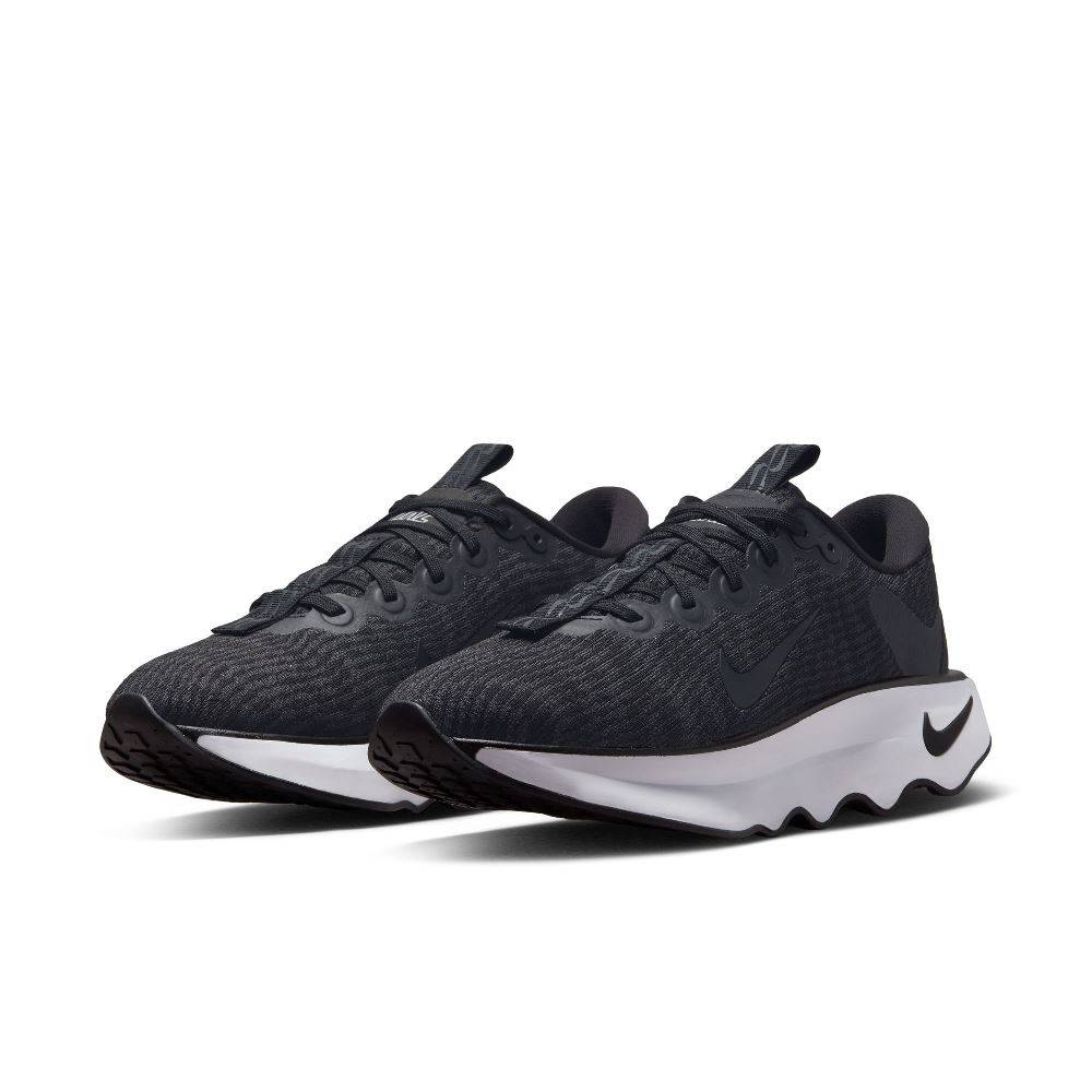 NIKE WOMENS MOTIVA