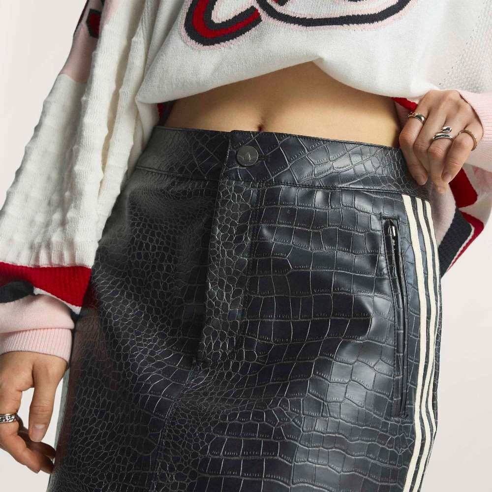 ADIDAS ORIGINALS PLEATHER MINI SKIRT