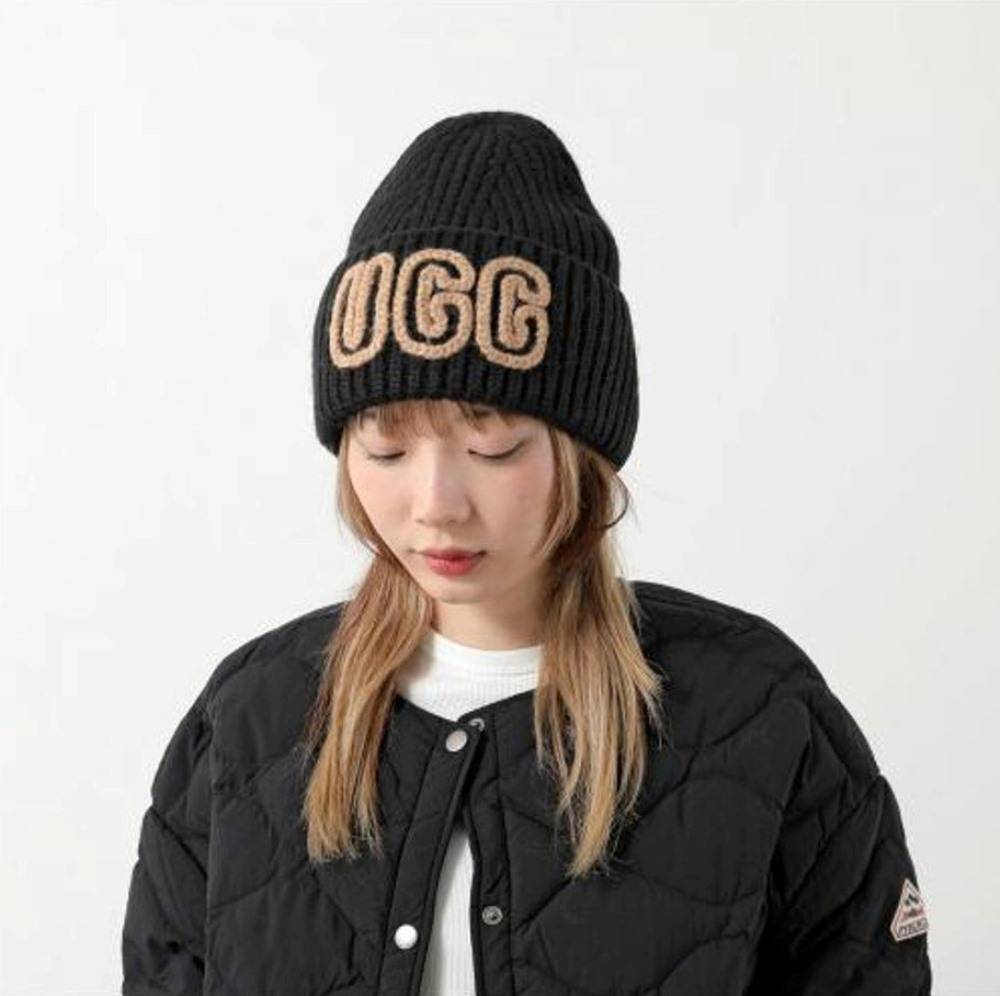 UGG CHUNKY CRAFTED RIB BEANIE
