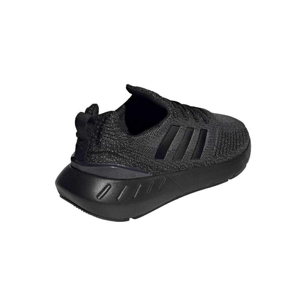 ADIDAS SWIFT RUN 22