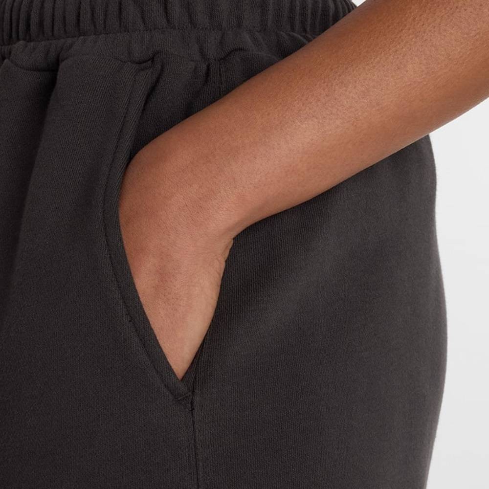 NEW BALANCE COASTAL FLEECE BERMUDA SHORT