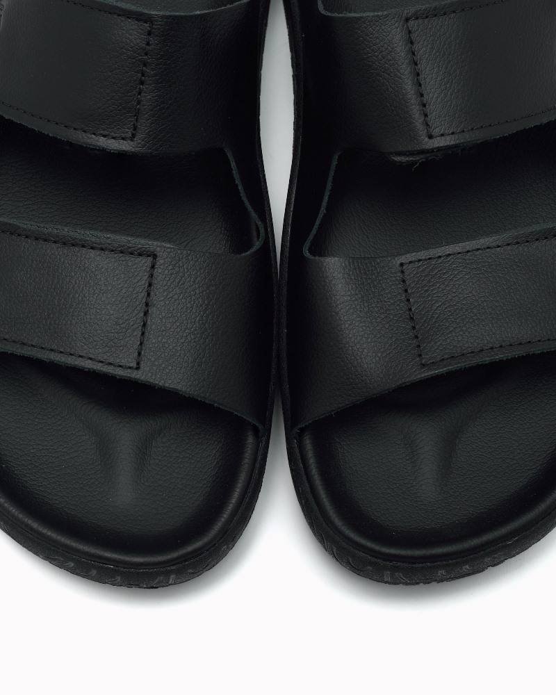 VEJA ETNA LEATHER SANDAL
