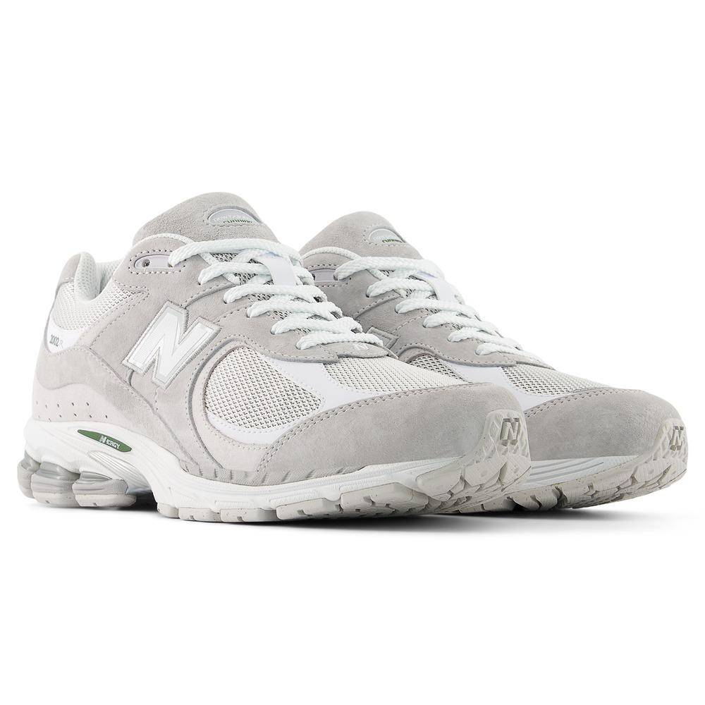 NEW BALANCE 2002R UNISEX CLASSIC SNEAKERS