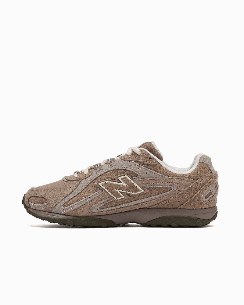 NEW BALANCE 204 UNISEX SNEAKERS