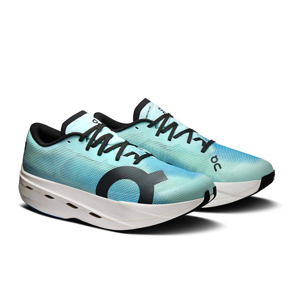 ON RUNNING CLOUDBOOM VOLT SHOES M