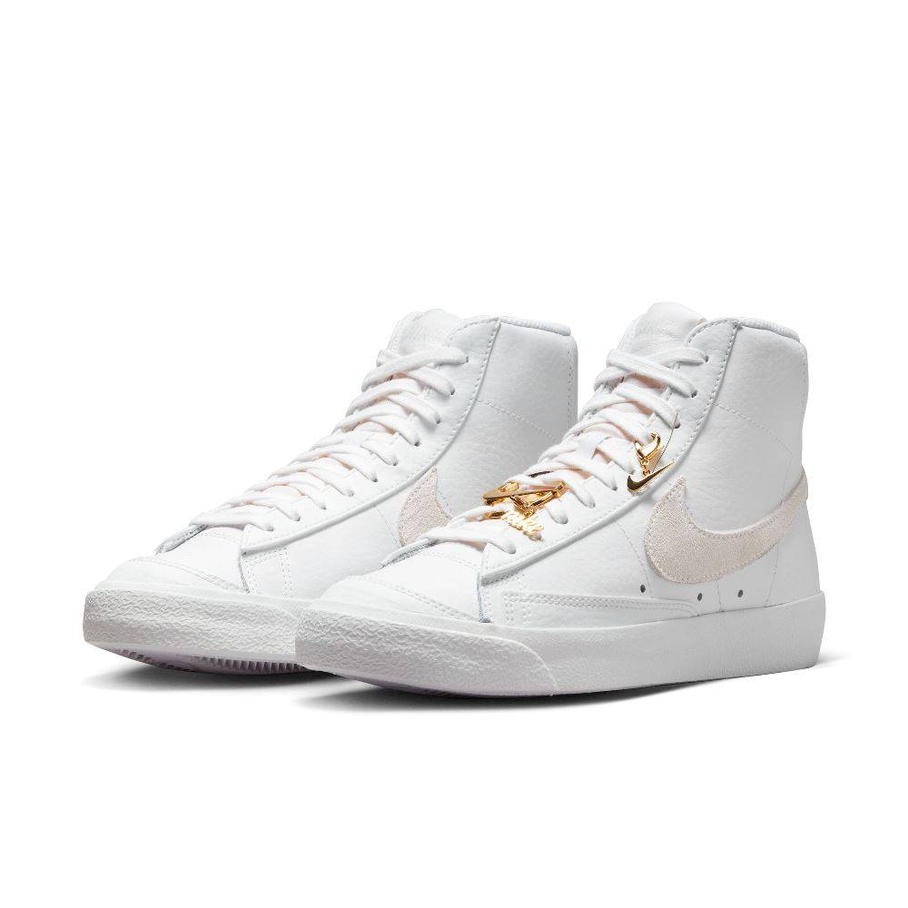 NIKE WOMENS BLAZER MID '77