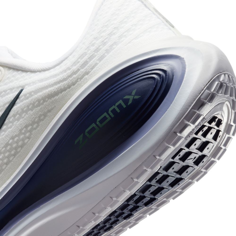 NIKE VOMERO PLUS RUNNING SHOES