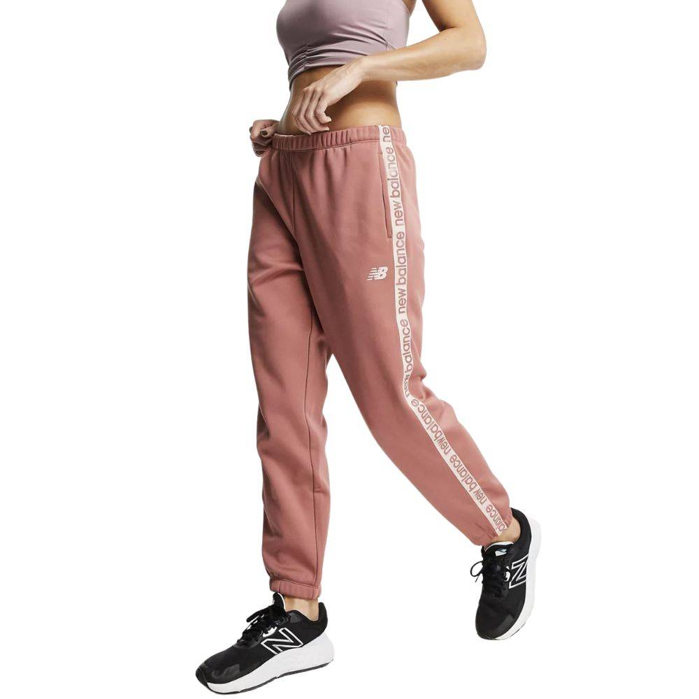 NEW BALANCE WOMENS RELENTLESS FLEECE PANT