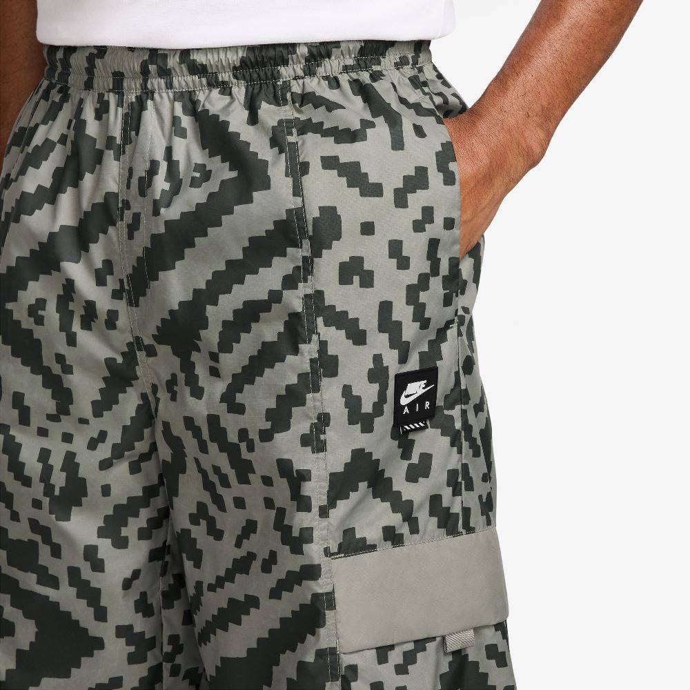 NIKE AIR ALL-OVER-PRINT CARGO PANT