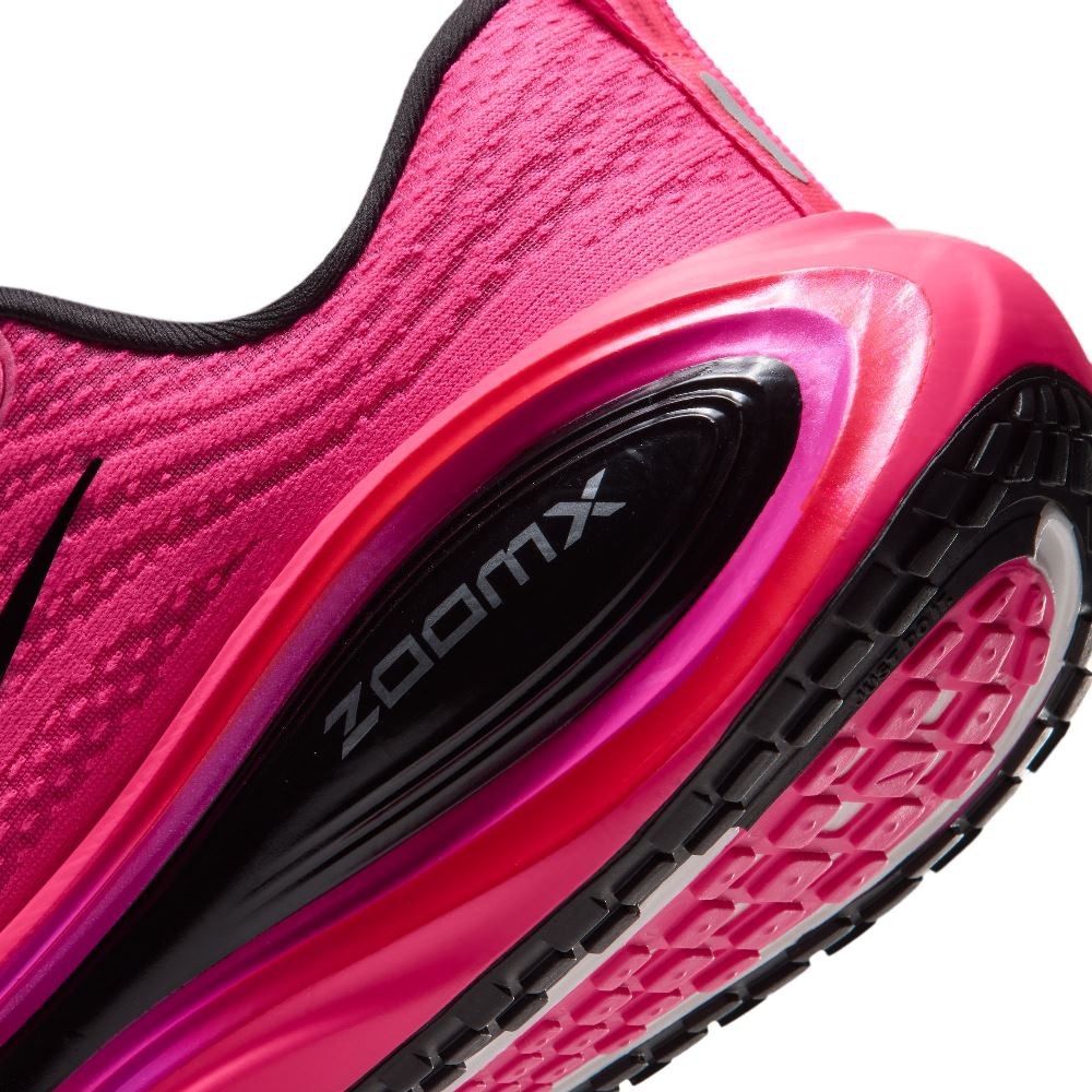 NIKE WOMENS VOMERO PLUS RUNNING SHOES