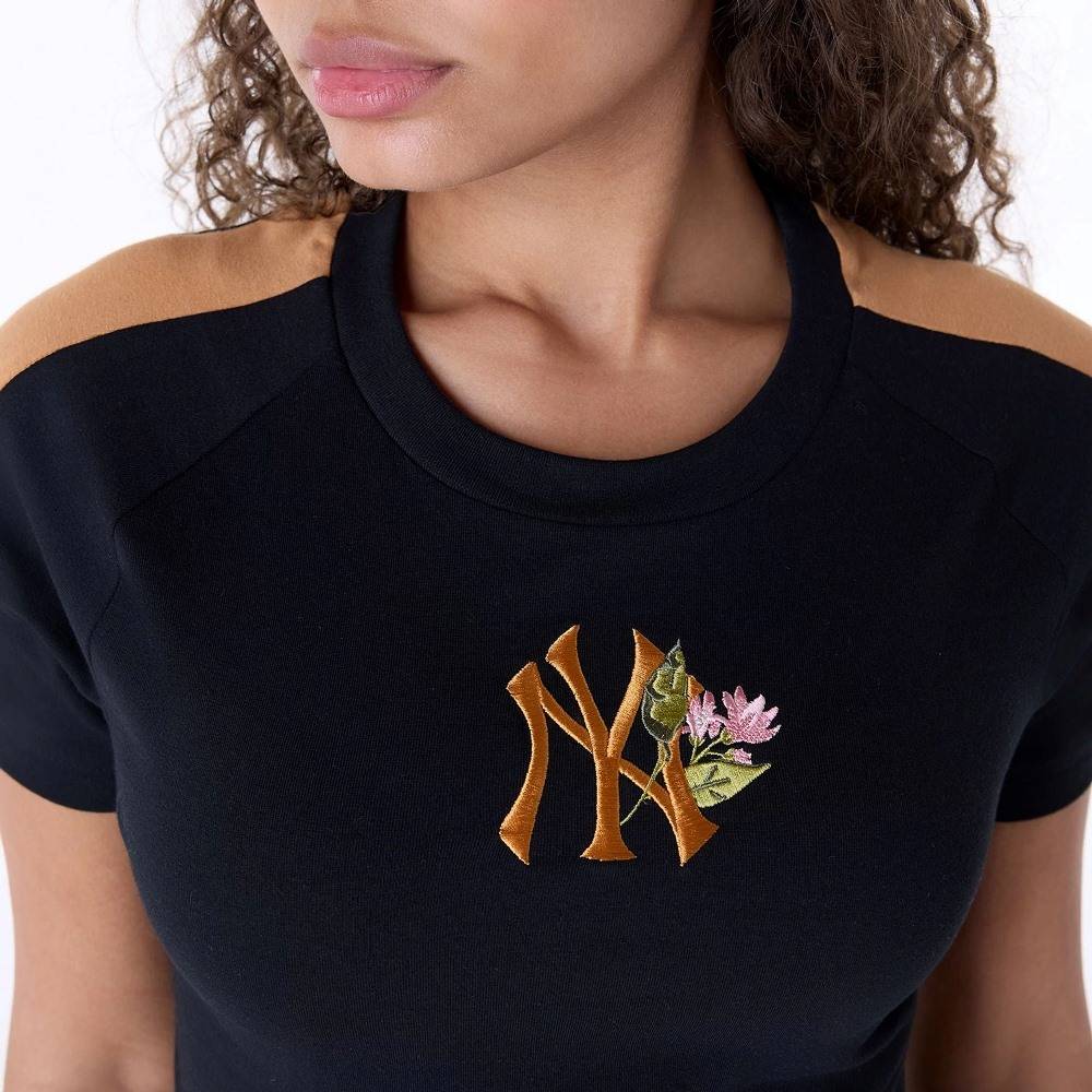 NEW ERA WMNS MLB FLORAL CROP TEE NEW YORK YANKEES
