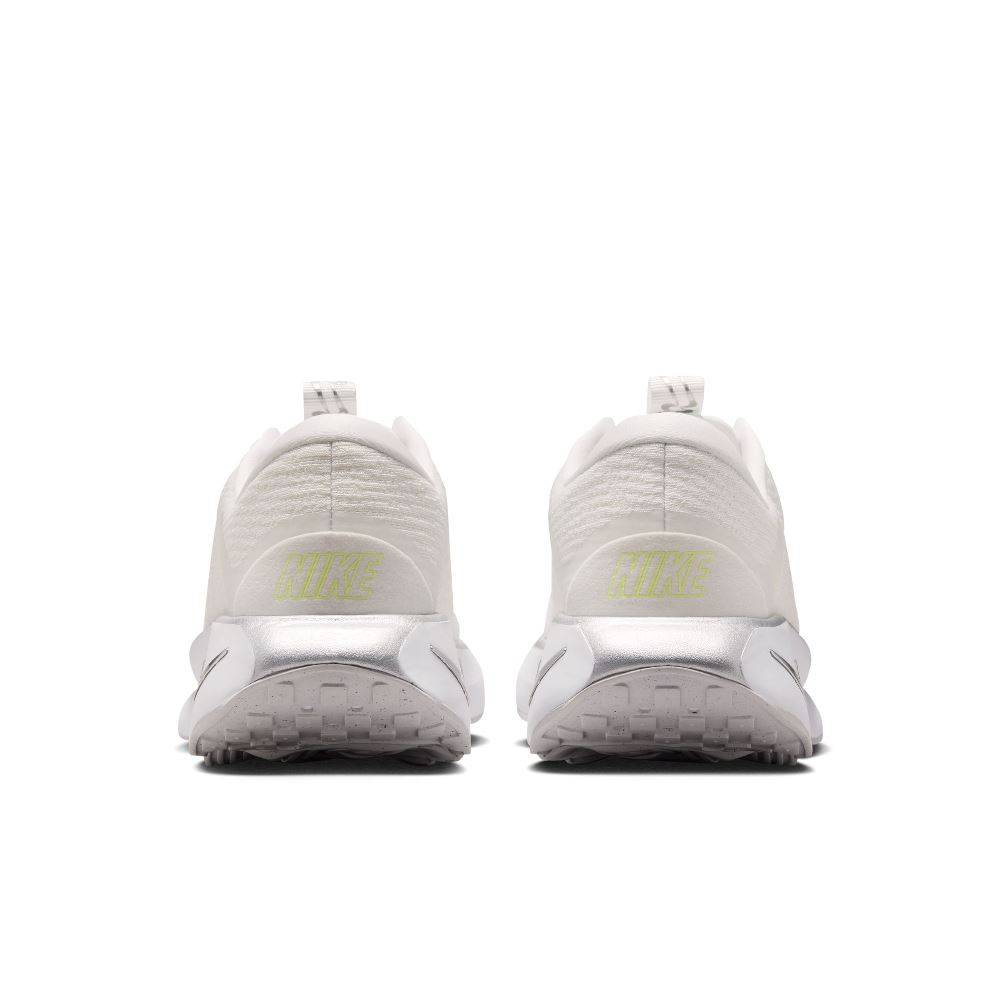 NIKE WOMENS MOTIVA