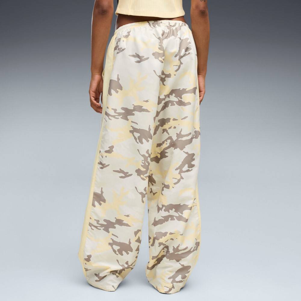 PUMA STREET GLAM RELAXED CAMO WOVEN PANTS OP